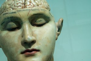 What Are the Early Signs of Dementia