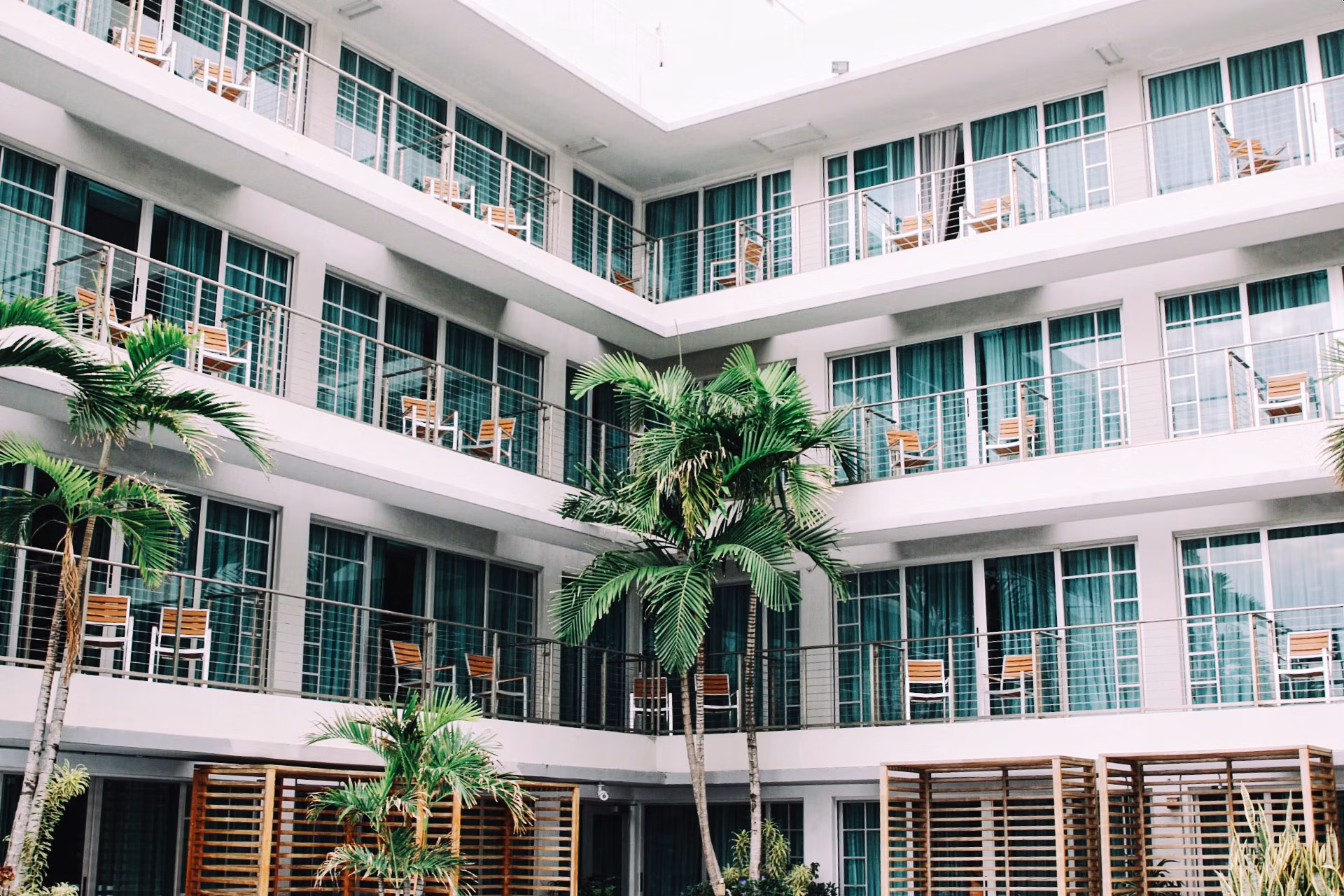 BestHotel.Pelajarindo.com Best Hotel Booking Site